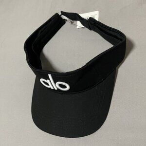 ALO YOGA OFF-DUTY CAP BRAND NEW